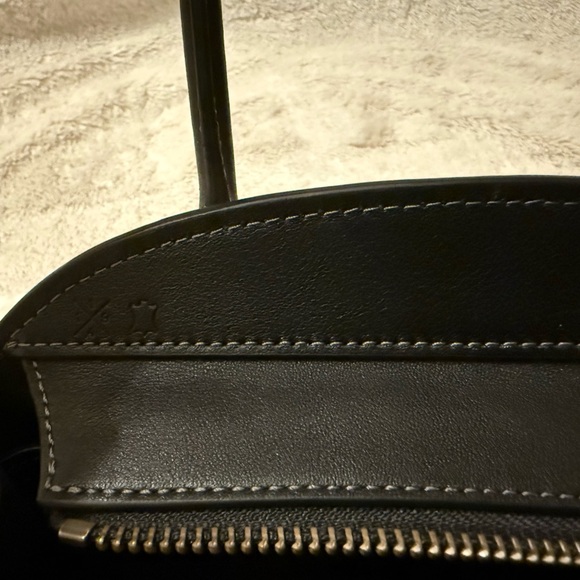 Coach Empire Carryall 21 - Picture 5 of 10